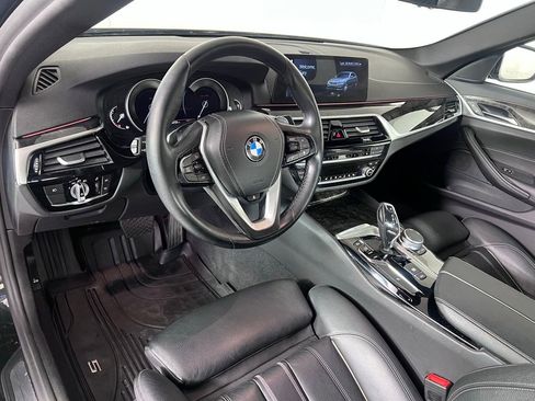 Used 2017 BMW 540i xDrive image 4