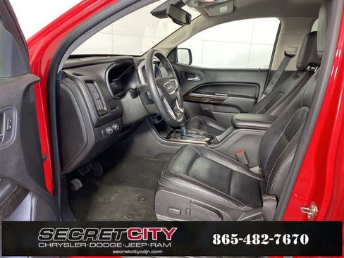 Used 2015 GMC Canyon SLT image 11