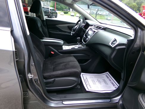 Used 2017 Nissan Murano S image 18