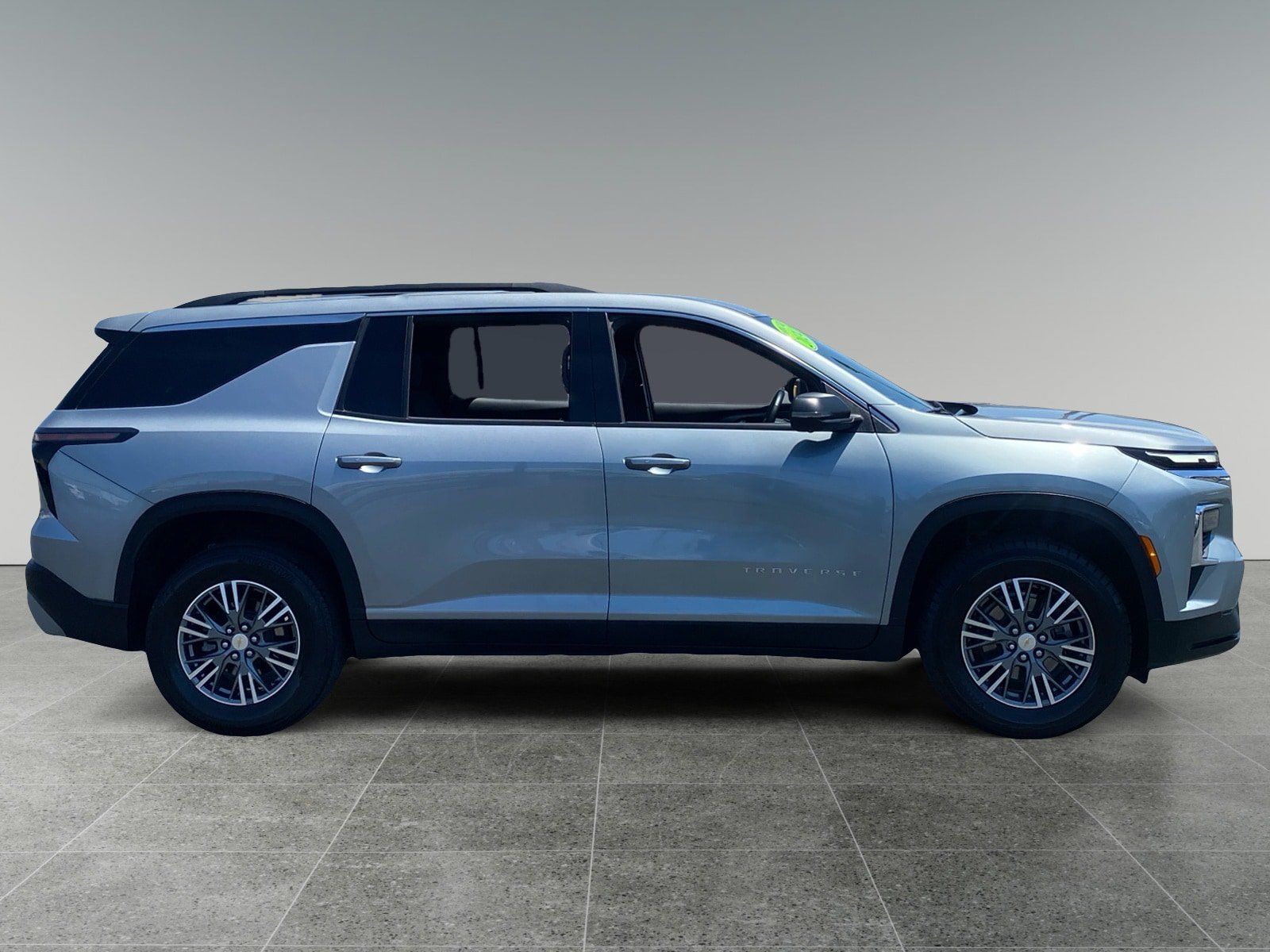 Used 2024 Chevrolet Traverse LT AWD/4WD image 6