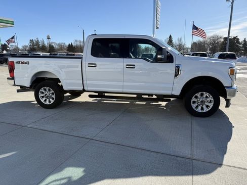 Used 2021 Ford F250 XLT AWD/4WD image 9