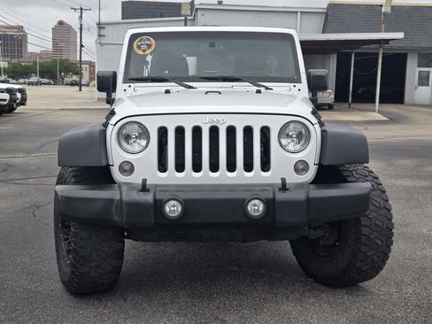 Used 2016 Jeep Wrangler Unlimited Sport w/ Quick Order Package 24S AWD/4WD image 2