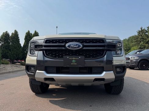 Used 2025 Ford Ranger Lariat w/ FX4 Off-Road Package AWD/4WD image 5