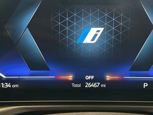 Used 2023 BMW i4 eDrive35 RWD image 25