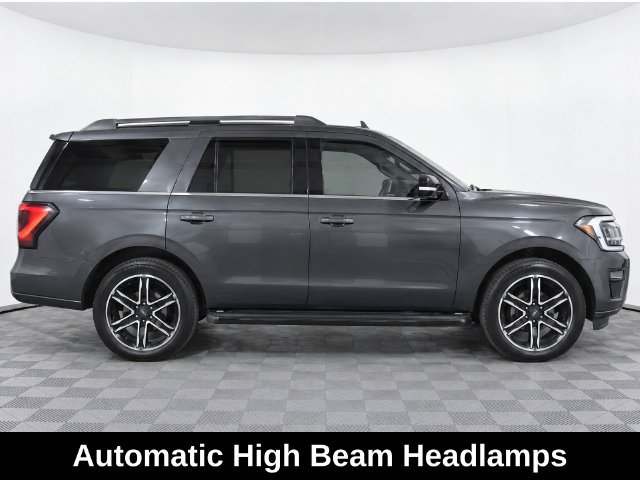 Used 2019 Ford Expedition Limited w/ Equipment Group 303A AWD/4WD image 8