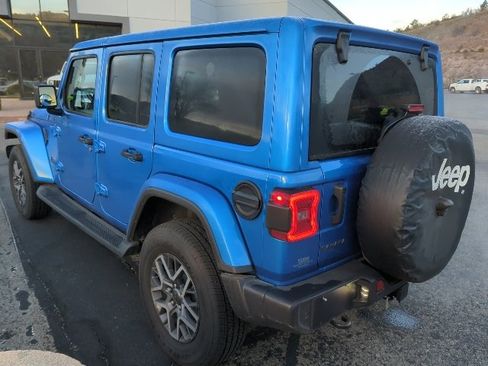Used 2025 Jeep Wrangler Sahara w/ Safety Group image 4
