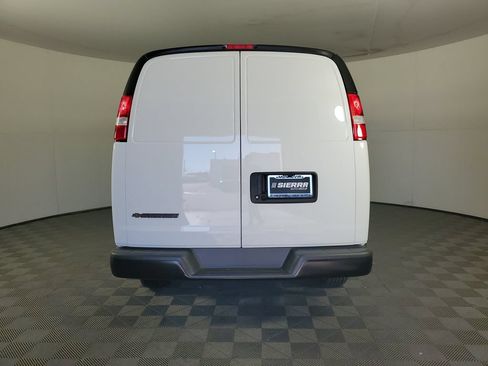 New 2026 Chevrolet Express 2500 w/ Driver Convenience Package RWD image 5