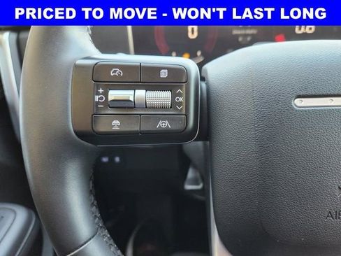 Used 2024 Hyundai Santa Fe SEL image 29