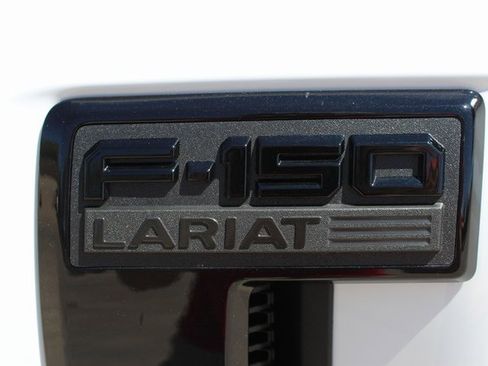 Used 2024 Ford F150 Lariat image 12