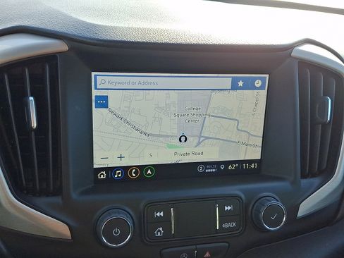 Used 2022 GMC Terrain Denali image 25