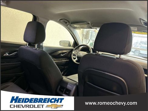 Certified 2024 GMC Terrain SLE w/ Driver Convenience Package image 32