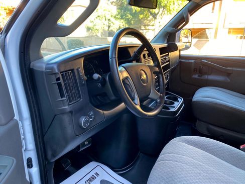 Used 2017 Chevrolet Express 2500 LS image 22