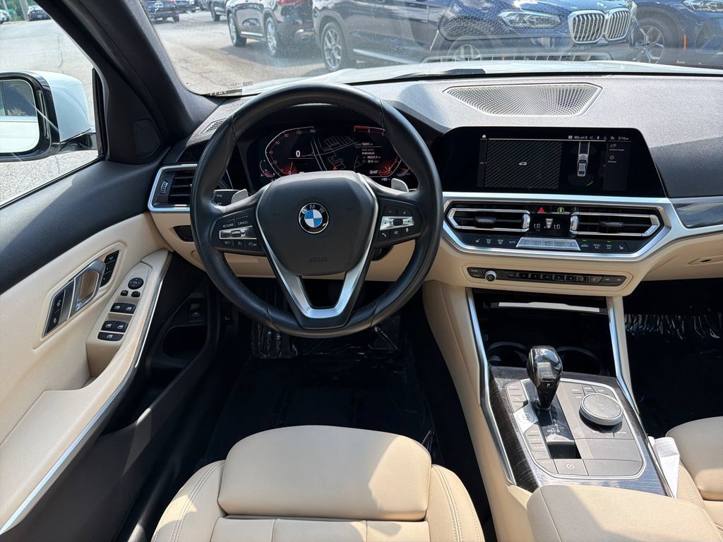 Used 2021 BMW 330i Sedan w/ Convenience Package RWD image 23