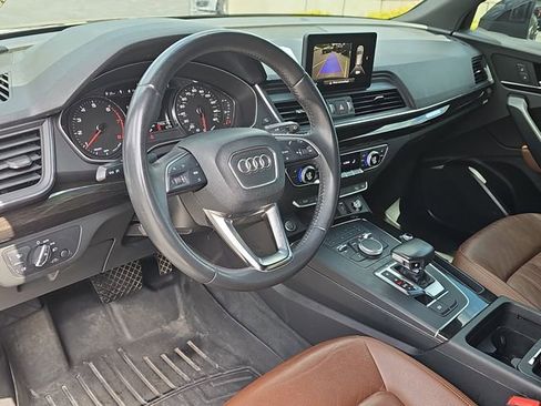 Used 2019 Audi Q5 2.0T Premium w/ Convenience Package AWD/4WD image 18