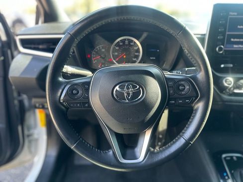 Used 2020 Toyota Corolla SE FWD image 17