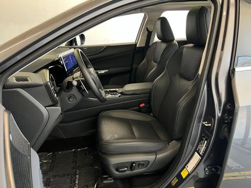 Used 2025 Lexus NX 450h+ AWD w/ Accessory Package (Z2) image 31