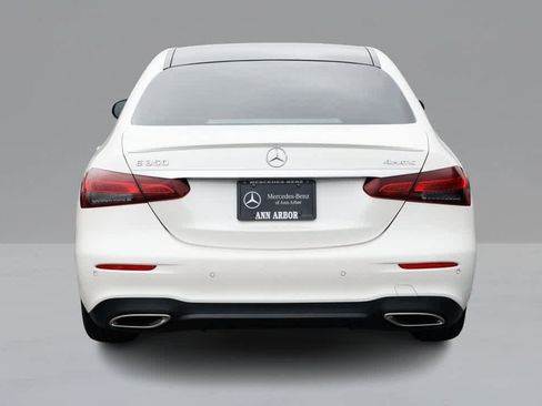 Certified 2022 Mercedes-Benz E 350 4MATIC Sedan image 6