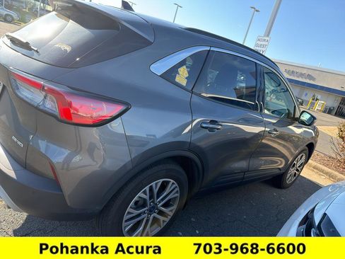 Used 2022 Ford Escape SEL image 3