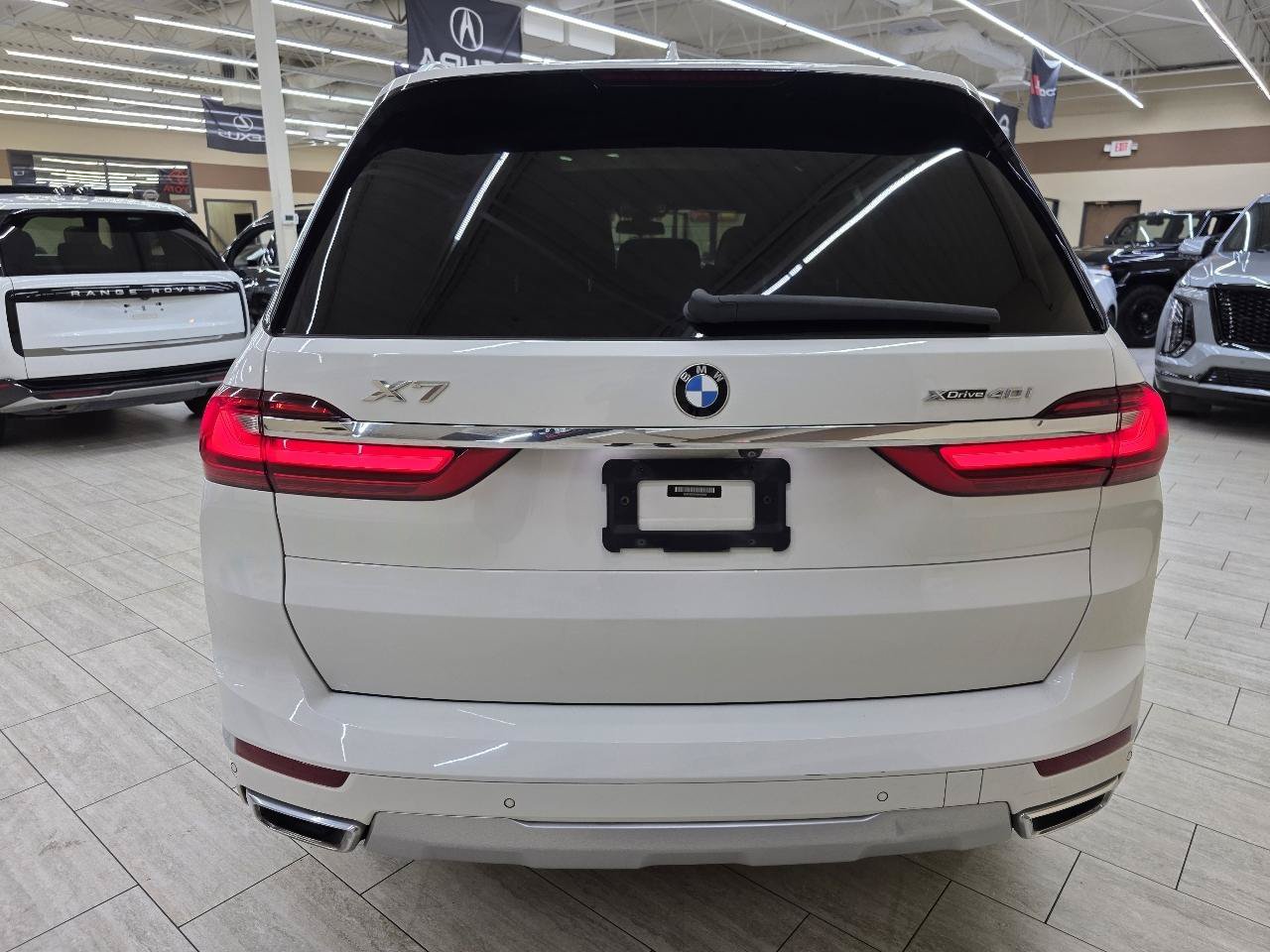 Used 2020 BMW X7 xDrive40i w/ Premium Package AWD/4WD image 7