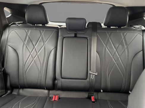 Used 2022 Ford Mustang Mach-E Select image 17