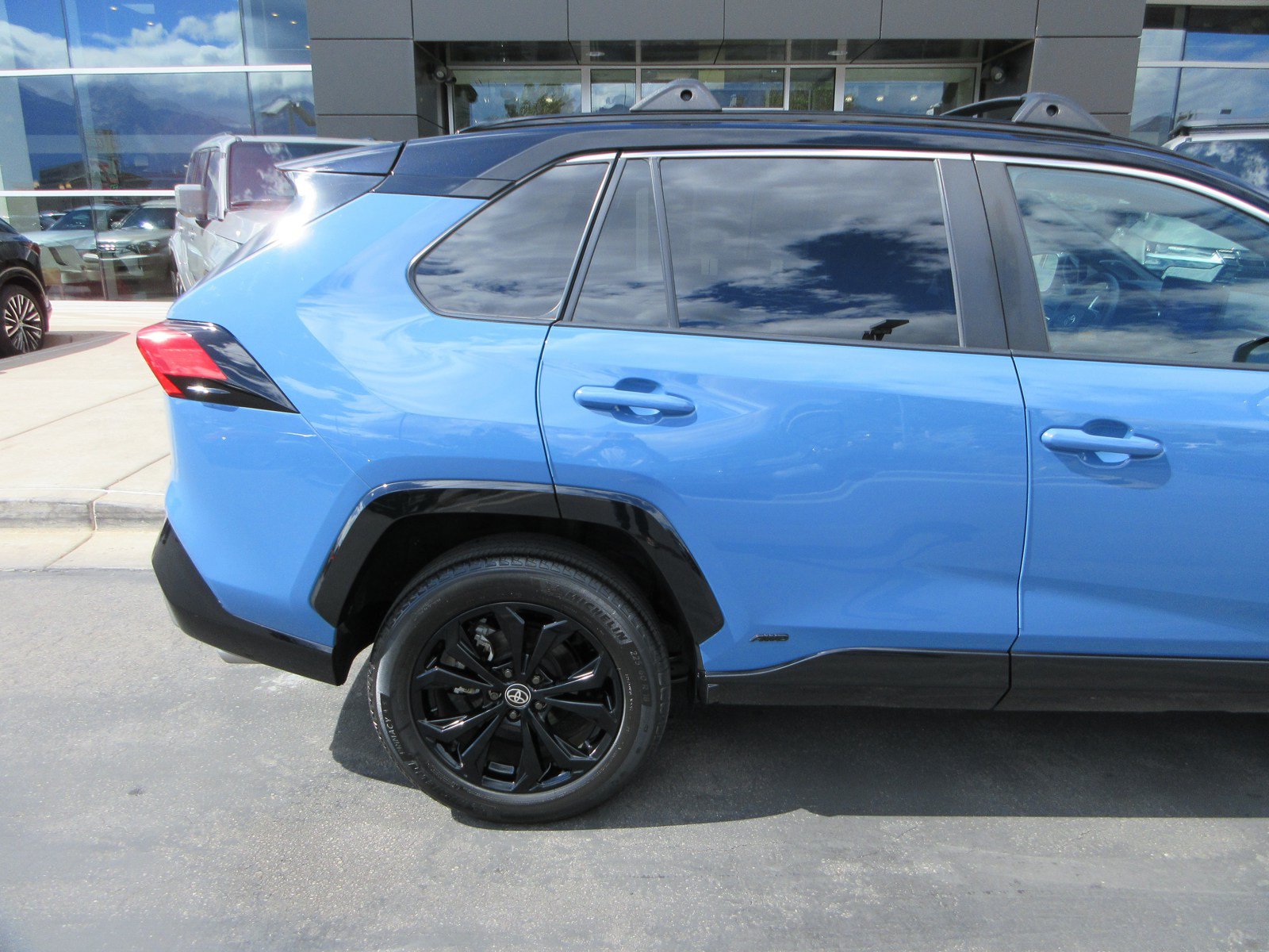 Used 2024 Toyota RAV4 XSE w/ Advanced Technology Package AWD/4WD image 11