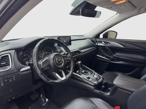 Used 2019 MAZDA CX-9 Touring w/ Touring Premium Package image 18