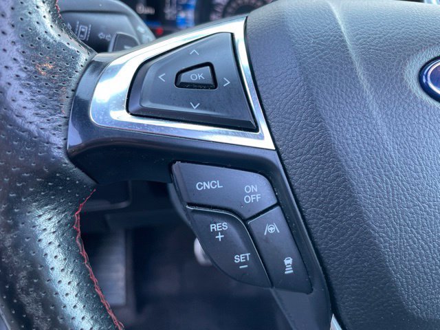 Used 2020 Ford Edge ST-Line AWD/4WD image 22