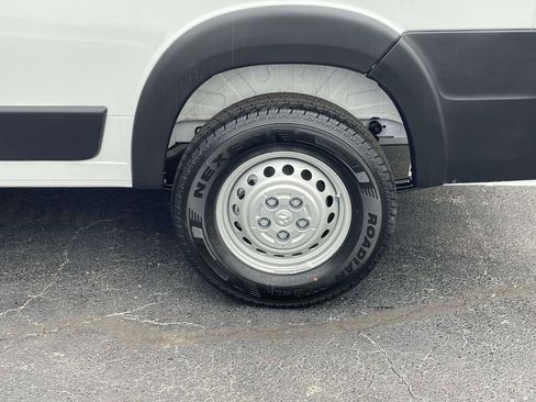 New 2026 RAM ProMaster 2500 w/ Convenience Group image 31