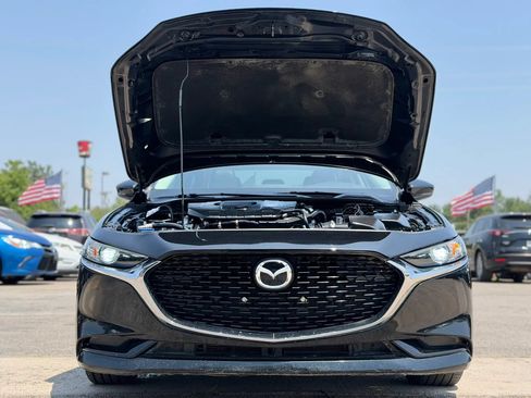 Used 2023 MAZDA MAZDA3 s FWD image 11