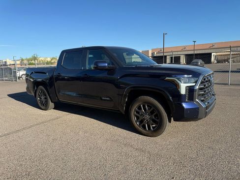 Used 2023 Toyota Tundra Platinum w/ Advanced Package image 3