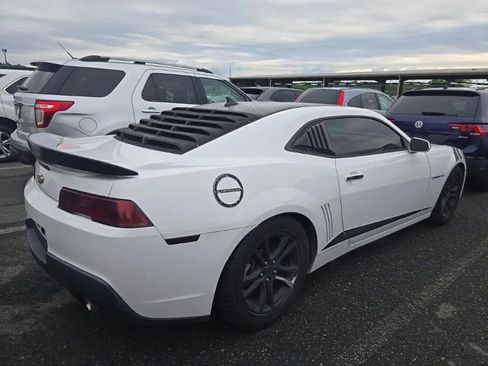 Used 2015 Chevrolet Camaro LS RWD image 3
