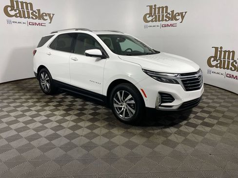 Certified 2022 Chevrolet Equinox Premier AWD/4WD image 1