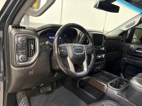 Used 2022 GMC Sierra 2500 Denali image 13