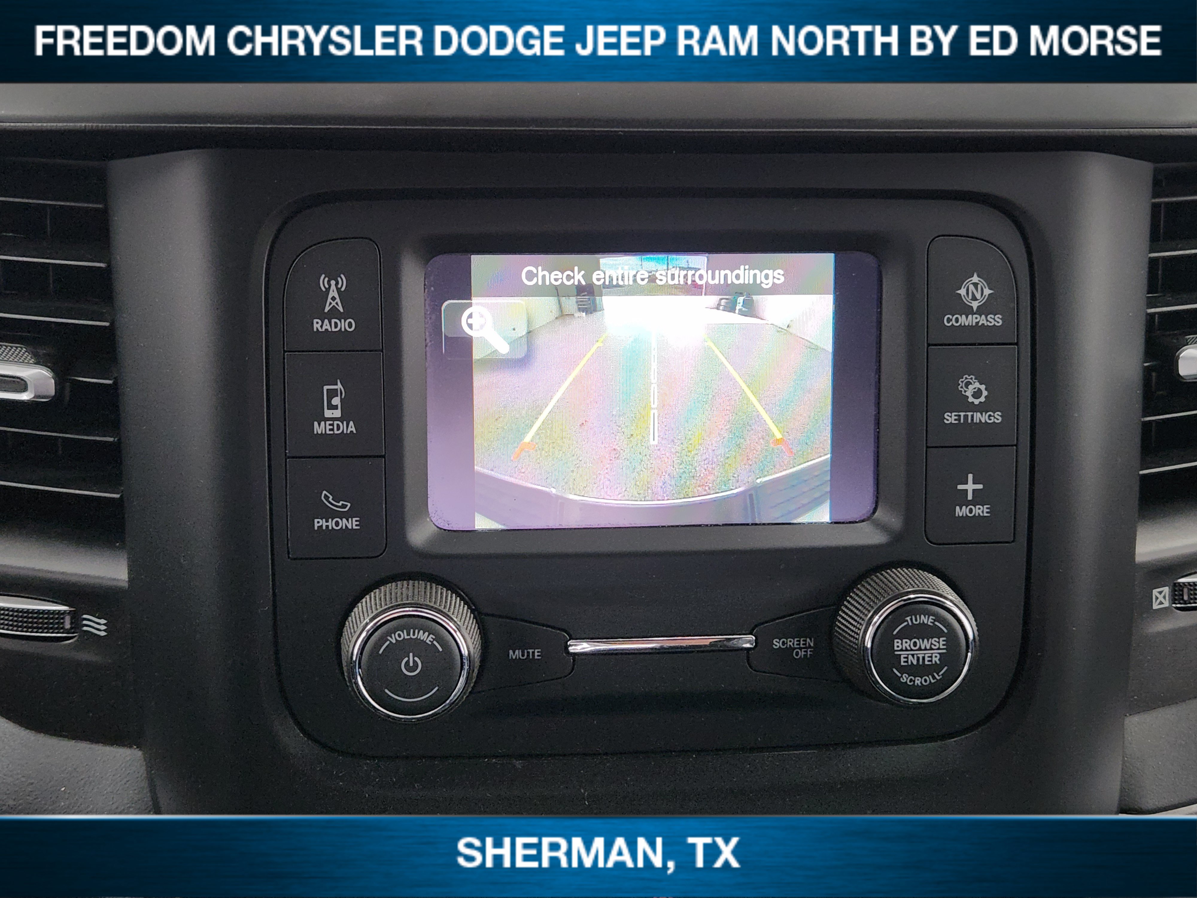 Used 2024 RAM 2500 Tradesman w/ Chrome Appearance Group AWD/4WD image 12