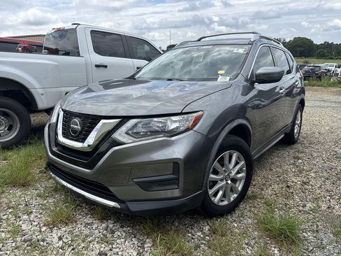 Used 2019 Nissan Rogue SV FWD image 1