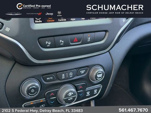 Certified 2023 Jeep Cherokee Altitude Lux w/ Lux Elite Package AWD/4WD image 20