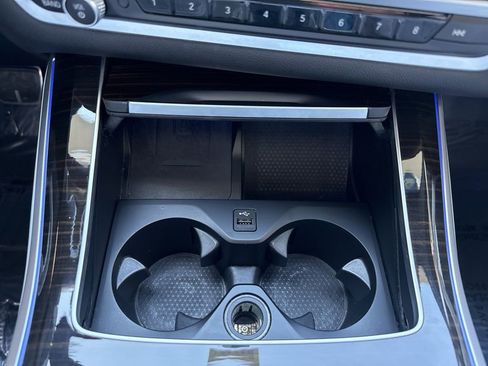 Used 2023 BMW X5 xDrive40i w/ M Sport Package image 16