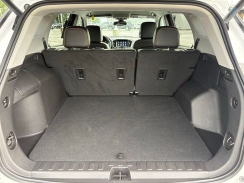 Certified 2024 GMC Terrain AT4 AWD/4WD image 21