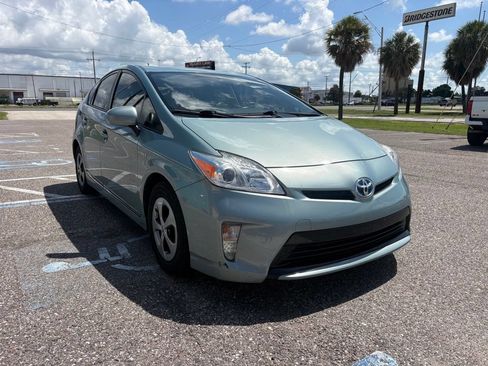Used 2012 Toyota Prius Four FWD image 1