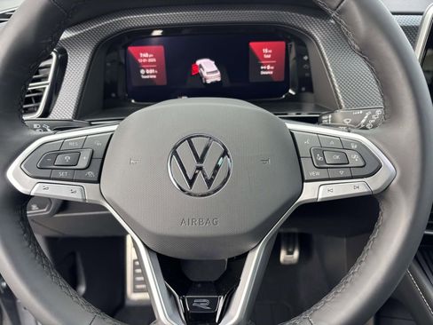 New 2026 Volkswagen Atlas Cross Sport SEL R-Line AWD/4WD image 17