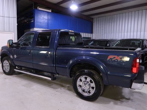 Used 2015 Ford F250 Lariat w/ Lariat Ultimate Package image 2