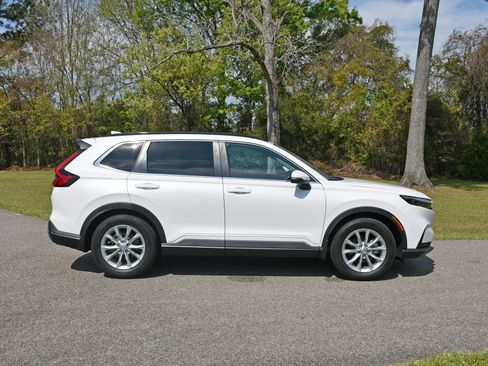 Certified 2024 Honda CR-V EX-L image 5