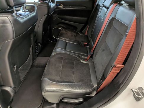 Certified 2018 Jeep Grand Cherokee SRT w/ Trailer Tow Group IV image 26