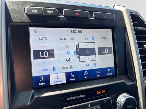 Used 2020 Ford F250 Lariat w/ Lariat Value Package AWD/4WD image 24