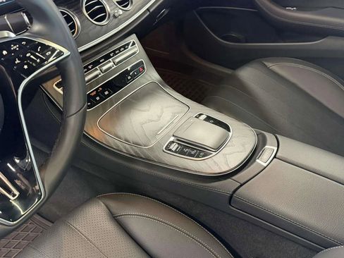 Used 2023 Mercedes-Benz E 350 Sedan image 15