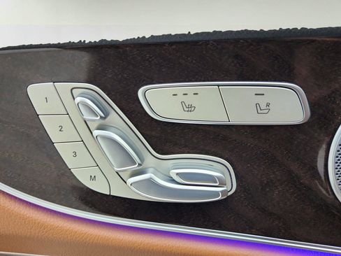 Used 2018 Mercedes-Benz E 400 Coupe image 19