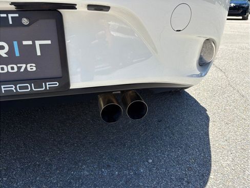 Used 2020 MAZDA MX-5 Miata Sport RWD image 16