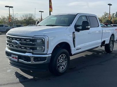 New 2025 Ford F250 Lariat w/ FX4 Off-Road Package