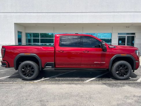 New 2026 GMC Sierra 2500 AT4 w/ AT4 Premium Plus Package AWD/4WD image 3