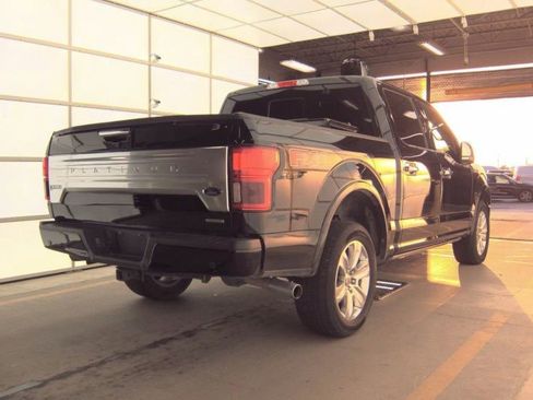 Used 2018 Ford F150 Platinum w/ Equipment Group 701A Luxury image 3